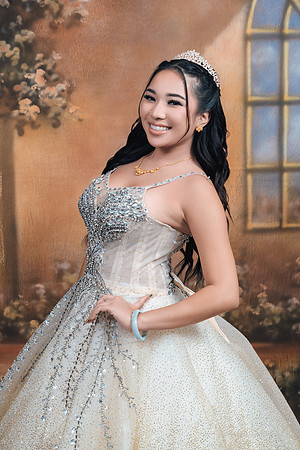 Amanda Debut